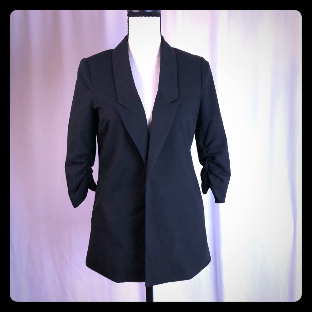 Silence and noise open blazer